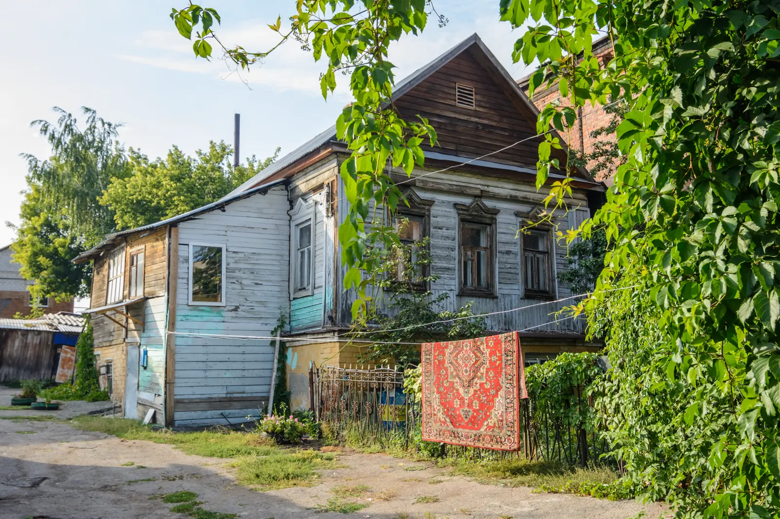 Самара с «изнанки»: прогулка по старым дворикам